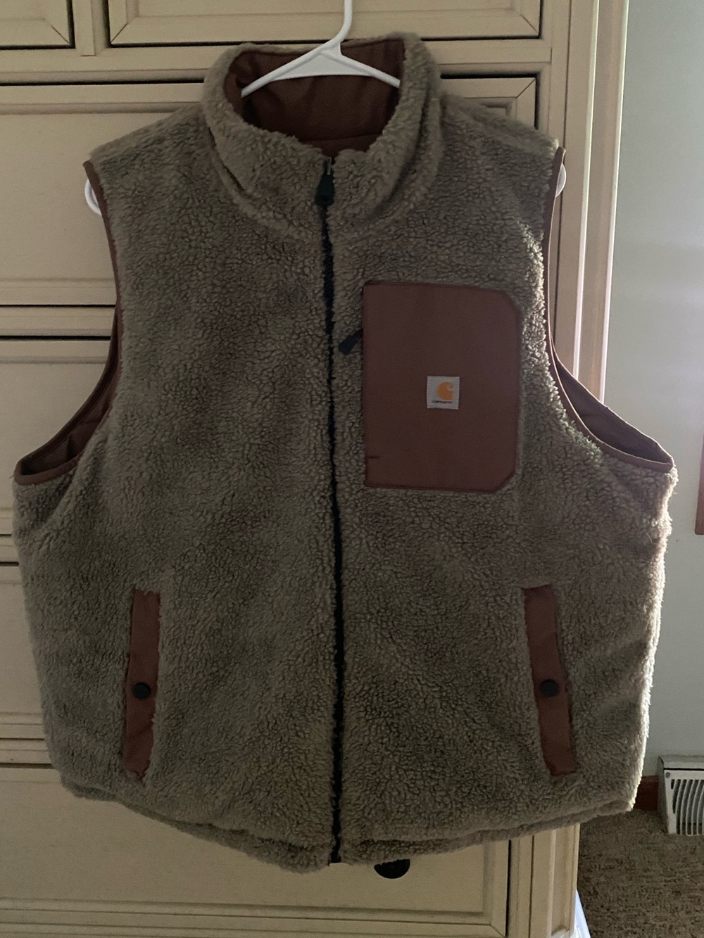 Carhartt Reversible Sherpa Vest - Picture 3 of 4